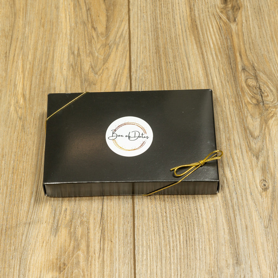 Chocolate & Classic Medjool Dates Assortment